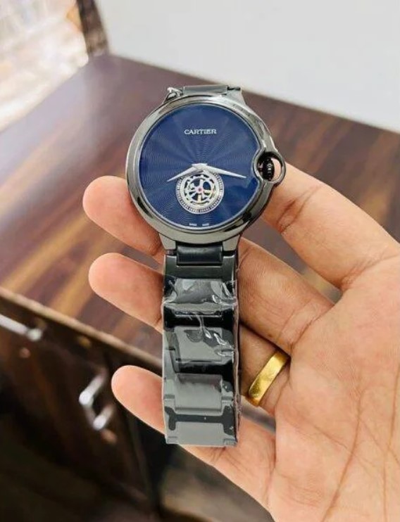 cartier 4 Men’s Cartier Ballon Black Chain Watch